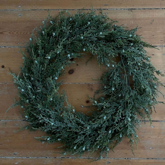 Nudum Wreath