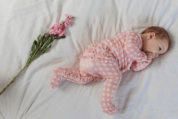 OiOi Bamboo Zip Ruffled Romper – Pink Gingham