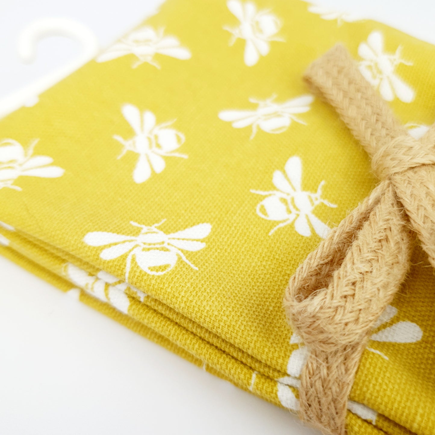 Bee Napkins set of 4 Ochre