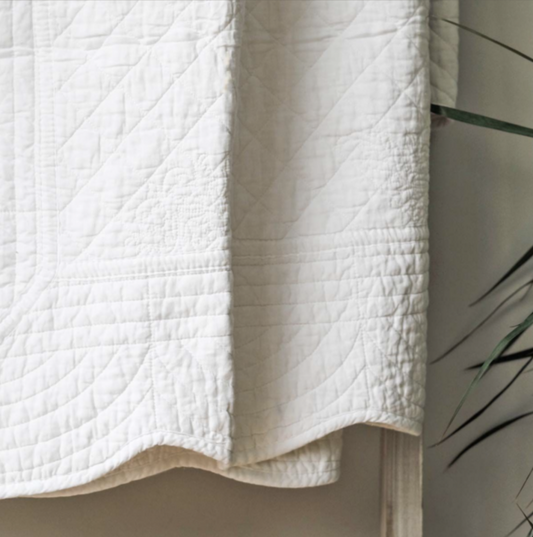 White Vintage Stitched Quilted Bedspread