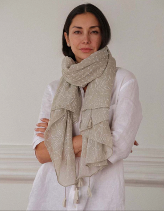 Beige pattern Tassel Scarf