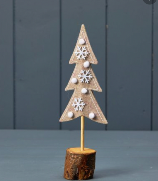 Natural felt Christmas tree