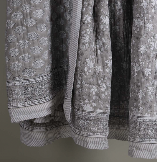 GREY PRINT FLORAL RAHUL QUILT 250 X 260