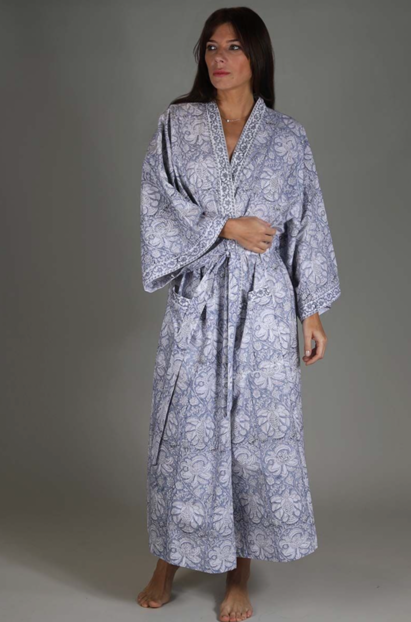 GREY/BLUE FLORAL GOWN
