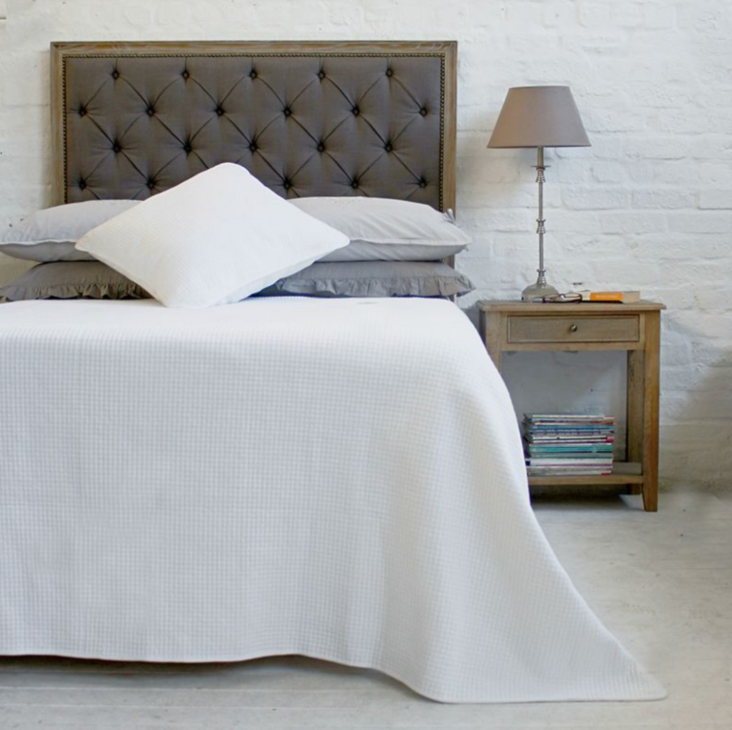 Leah White Blanket