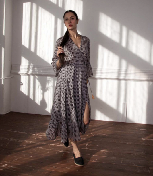 Habitas Black Dress