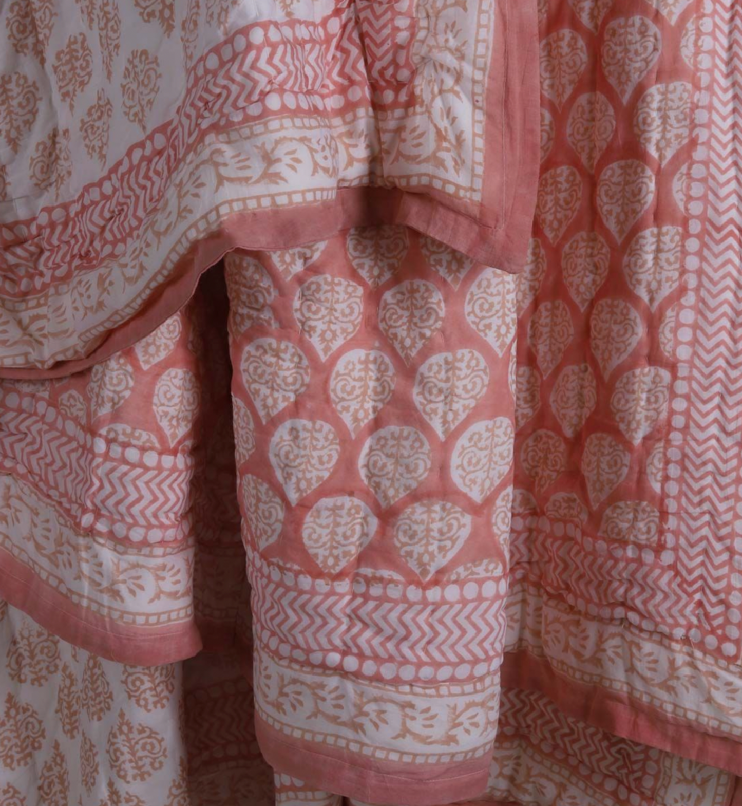 PEACH PINK RAHUL QUILT 250 X 260
